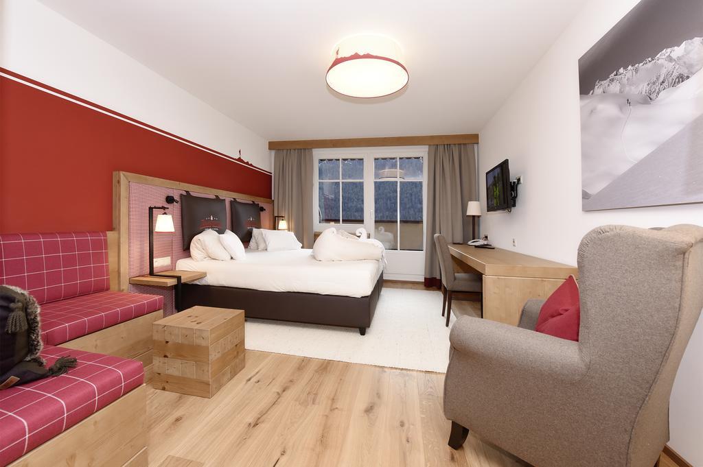 Berg-Spa & Hotel Zamangspitze Sankt Gallenkirch Eksteriør billede